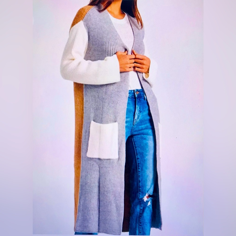 Elan Beautiful Colorblock Longline Open Cardi